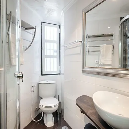 Bmyguest - Principe Real Galeria Apartment Lisbon Exterior photo